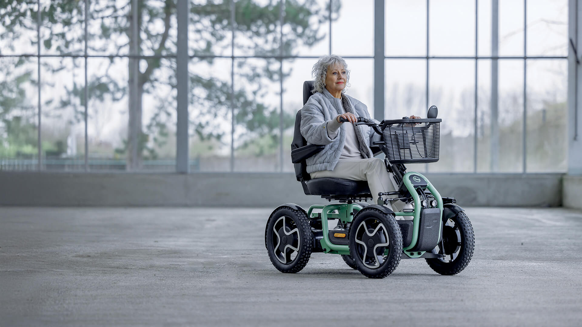 Quand l’innovation rencontre la mobilite - le STERLING S800 by Scoozy